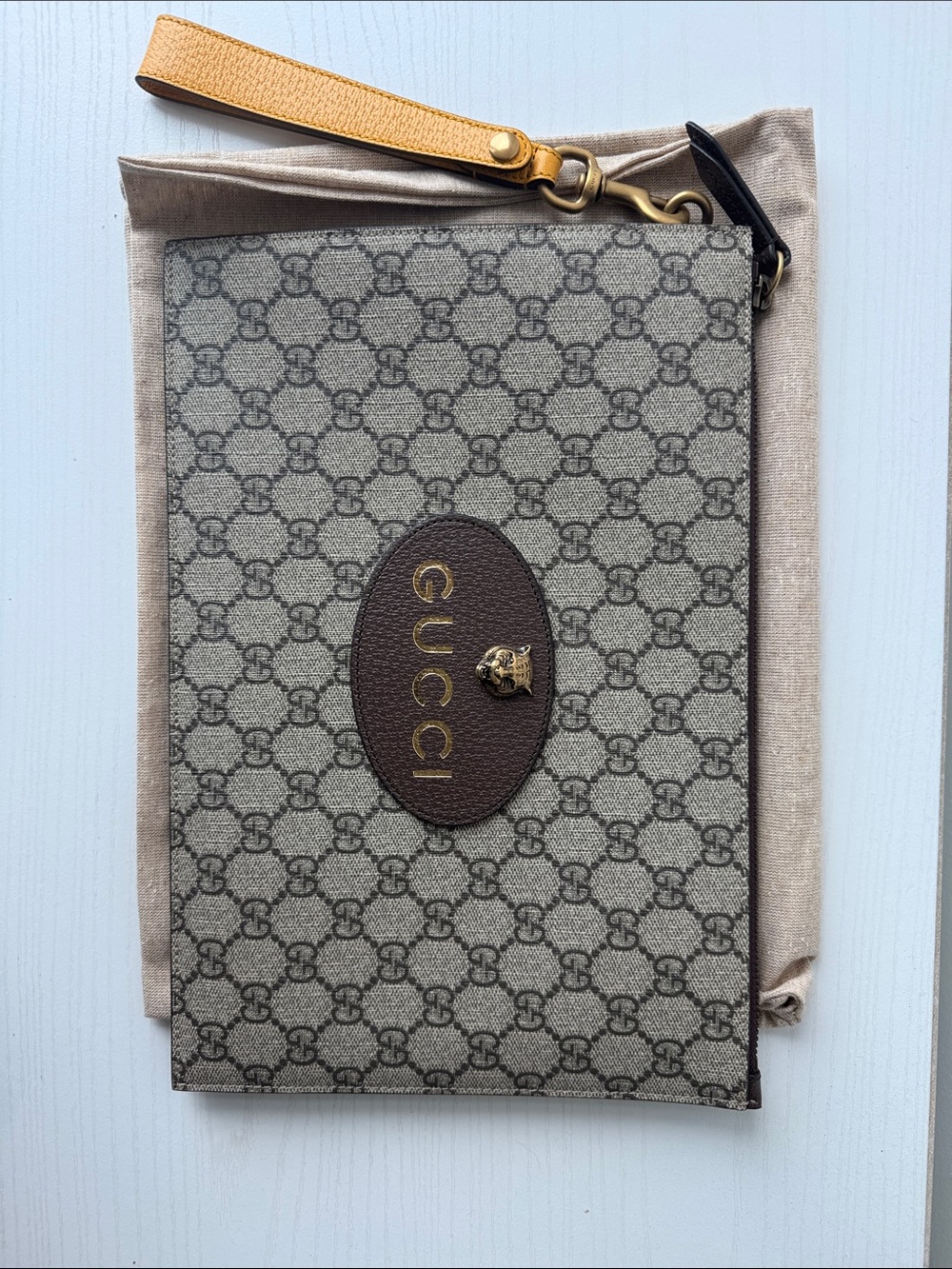 Gucci  Supreme Canvas Neo Vintage Clutch